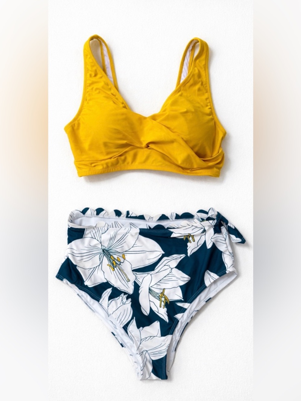 Cupshe Yellow Twist Front Bikini Set Size Large | High Waisted Floral Bottoms